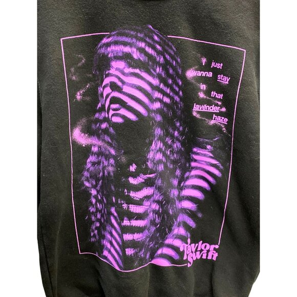 Taylor Swift The Eras Tour Black & Purple Sweatshirt S Lavender Haze ORIGINAL! - Picture 2 of 4